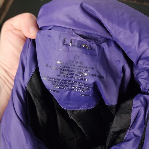 RARE!! VTG LL Bean exclusive medium Purple Button Down Filled - Picture 3 of 8